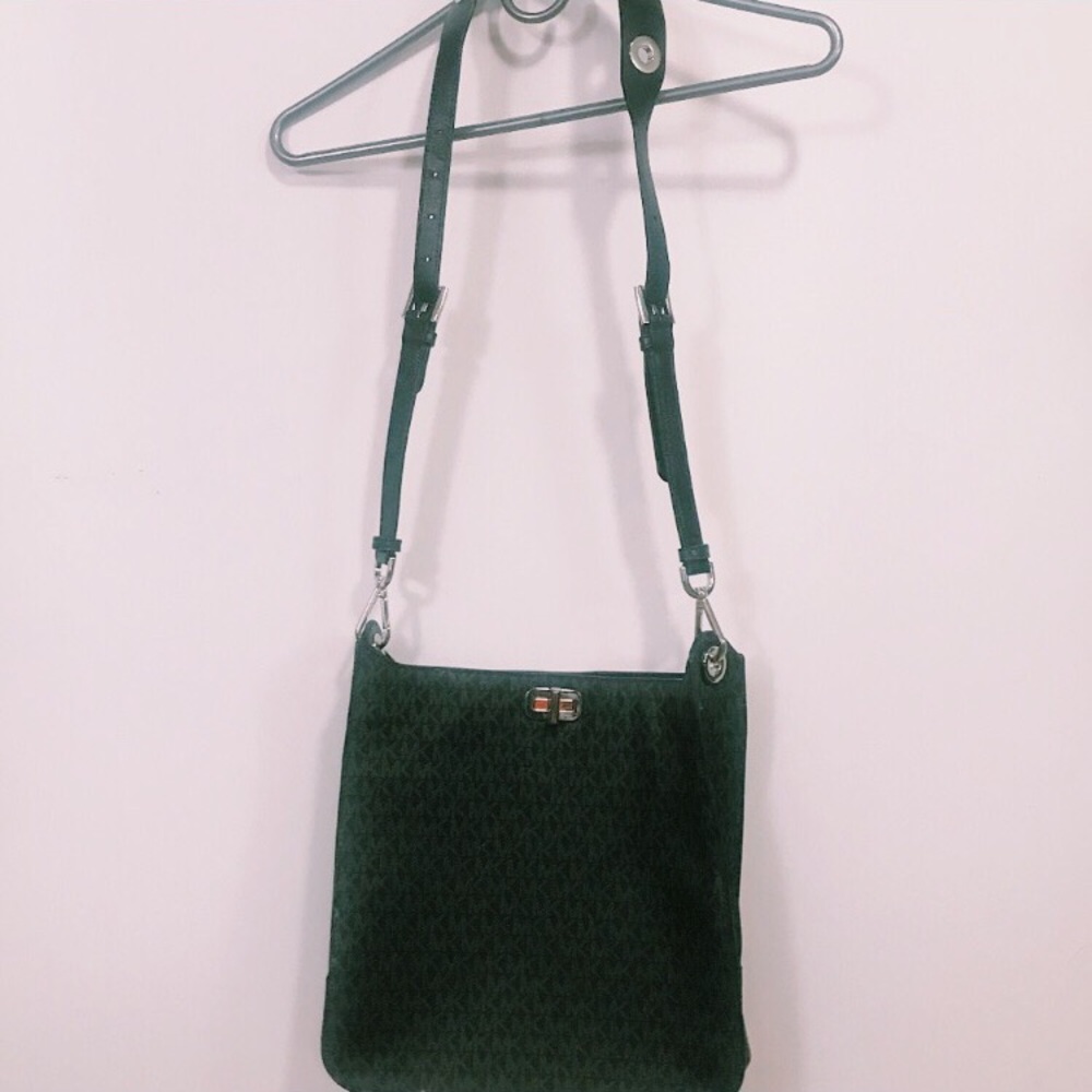 MICHAEL KORS MESSENGER BAG UNISEX